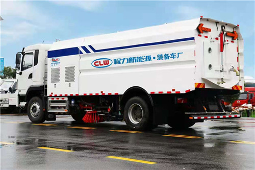 比亞迪CL5181TXSBEV 型純電動(dòng)洗掃車 (3).jpg