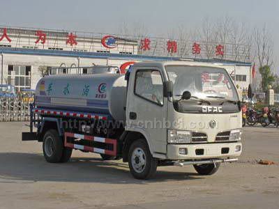 5方灑水車